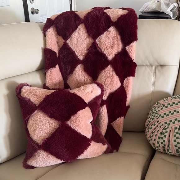 Anthropologie Other - ANTHROPOLOGIE Plush Pink and Burgundy Argyle Blanket and Pillow Set SOLD OUT NWT